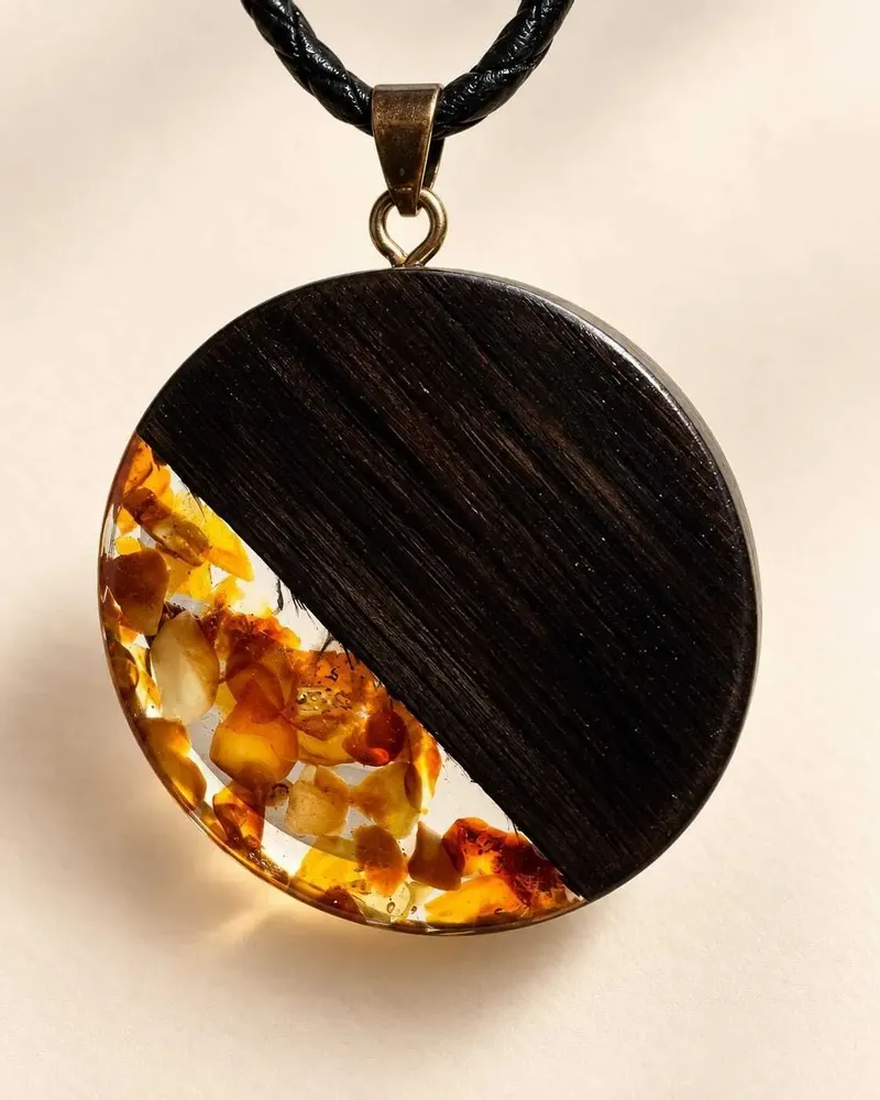 Jewelry - Bog Oak & Baltic Amber Pendant – Round, 40x40x6 mm – Clear Halo Disc - GLASS4CANDLES