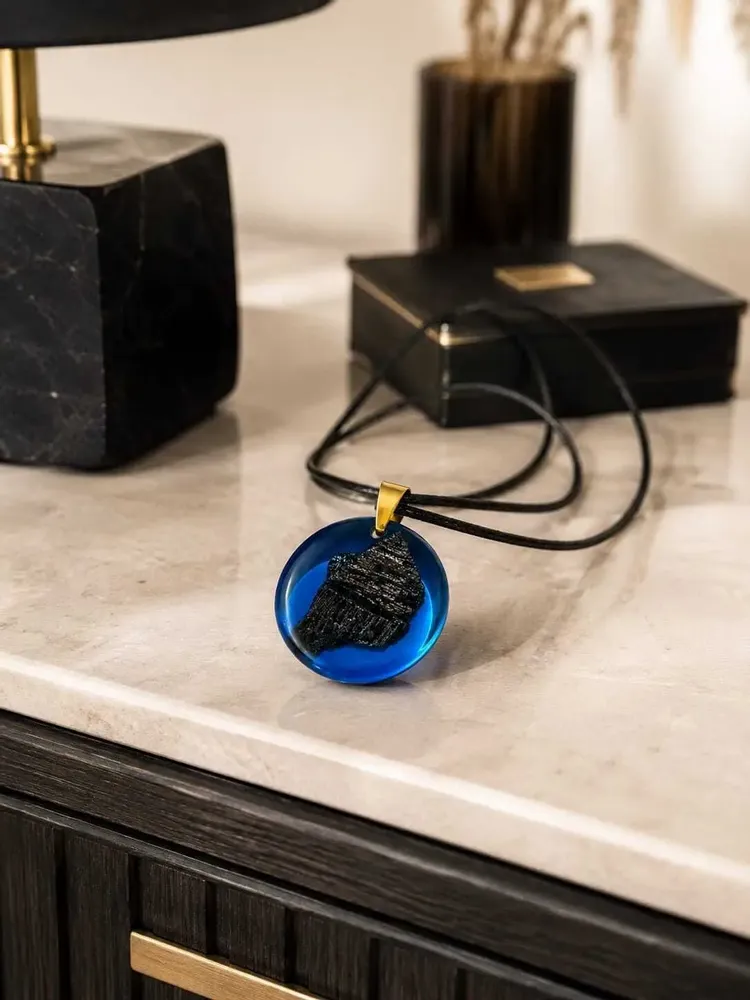 Jewelry - Bog Oak & Resin Pendant Necklace – Round, 39x38x6 mm - GLASS4CANDLES