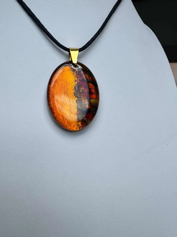 Jewelry - Bog Oak Pendant Necklace – Oval, 37x28x6 mm – Natural Oval - GLASS4CANDLES