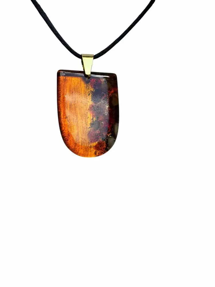 Jewelry - Bog Oak & Amber Pendant Necklace – Shield, 37x26x6 mm – Natural Shield - GLASS4CANDLES