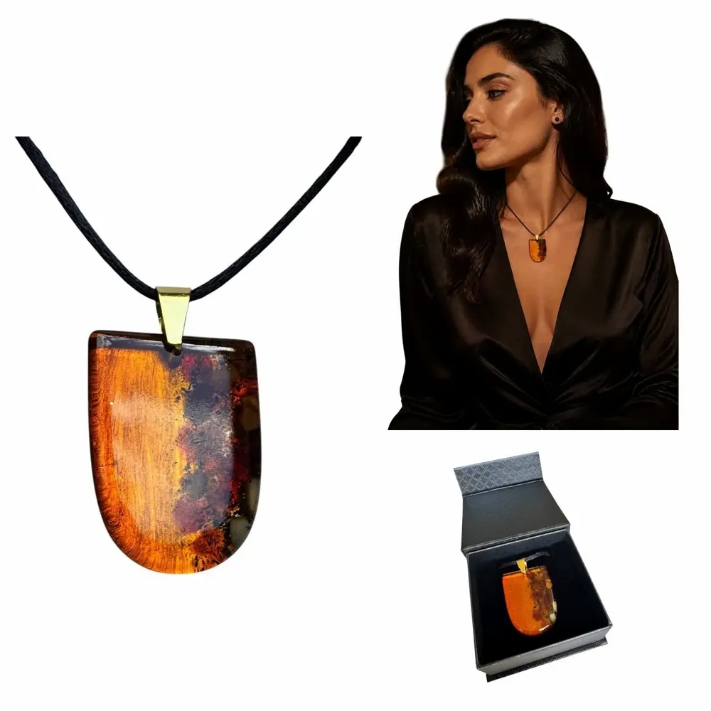 Jewelry - Bog Oak & Amber Pendant Necklace – Shield, 37x26x6 mm – Natural Shield - GLASS4CANDLES