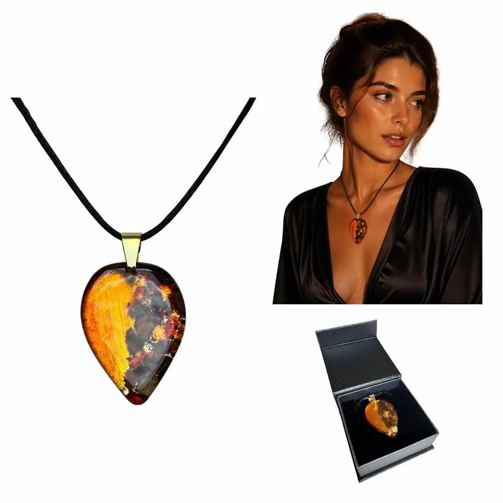 Jewelry - Bog Oak & Amber Pendant Necklace – Drop, 37x26x6 mm – Natural Droplet - GLASS4CANDLES