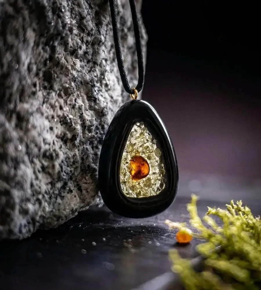 Jewelry - Bog Oak & Baltic Amber Pendant – Shield, 39x24x6 mm - GLASS4CANDLES