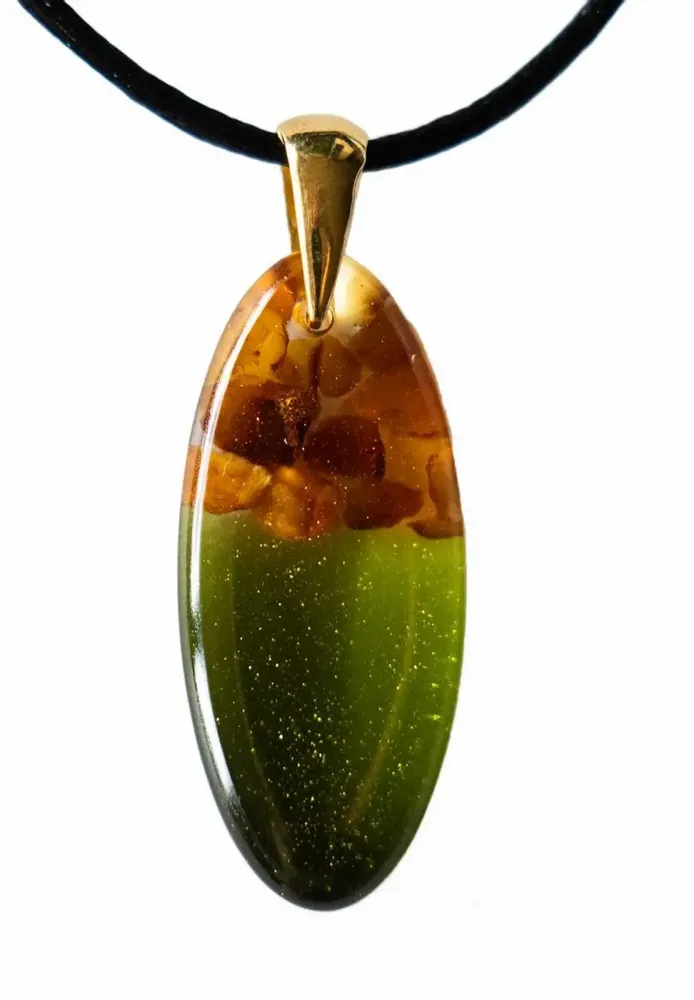 Jewelry - Baltic Amber & Resin Pendant – Drop, 39x16x6 mm – Emerald Reverie - GLASS4CANDLES