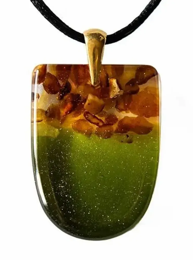 Jewelry - Baltic Amber & Resin Pendant – Shield, 37x26x6 mm – Emerald Reverie - GLASS4CANDLES
