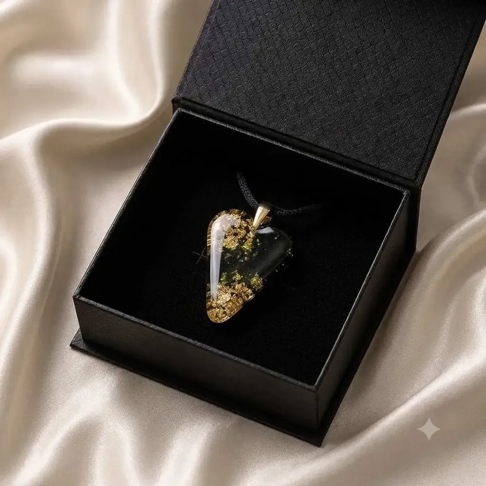 Jewelry - Bog Oak & Gold-Tone Leaf Pendant – Heart – Golden Reflections - GLASS4CANDLES