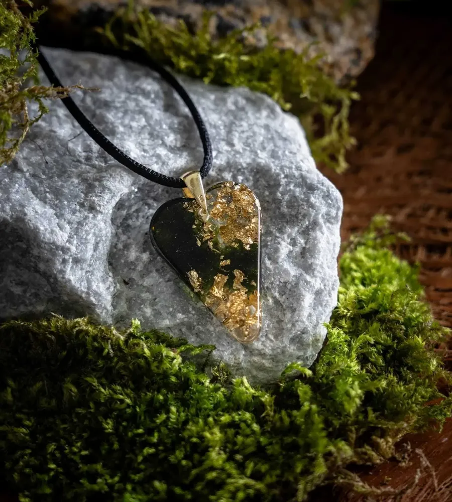 Jewelry - Bog Oak & Gold-Tone Leaf Pendant – Heart – Golden Reflections - GLASS4CANDLES
