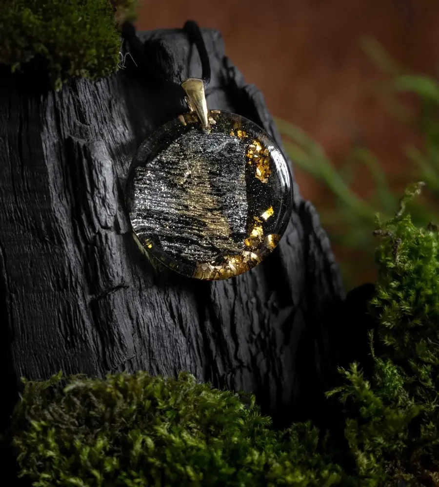 Jewelry - Bog Oak & Gold-Tone Leaf Pendant – Round – Golden Reflections - GLASS4CANDLES