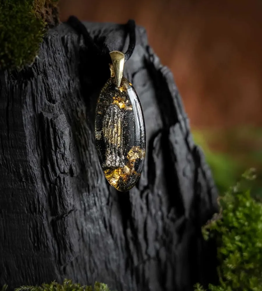 Jewelry - Bog Oak & Gold-Tone Leaf Pendant – Drop, 39x16x6 mm – Luminous - GLASS4CANDLES