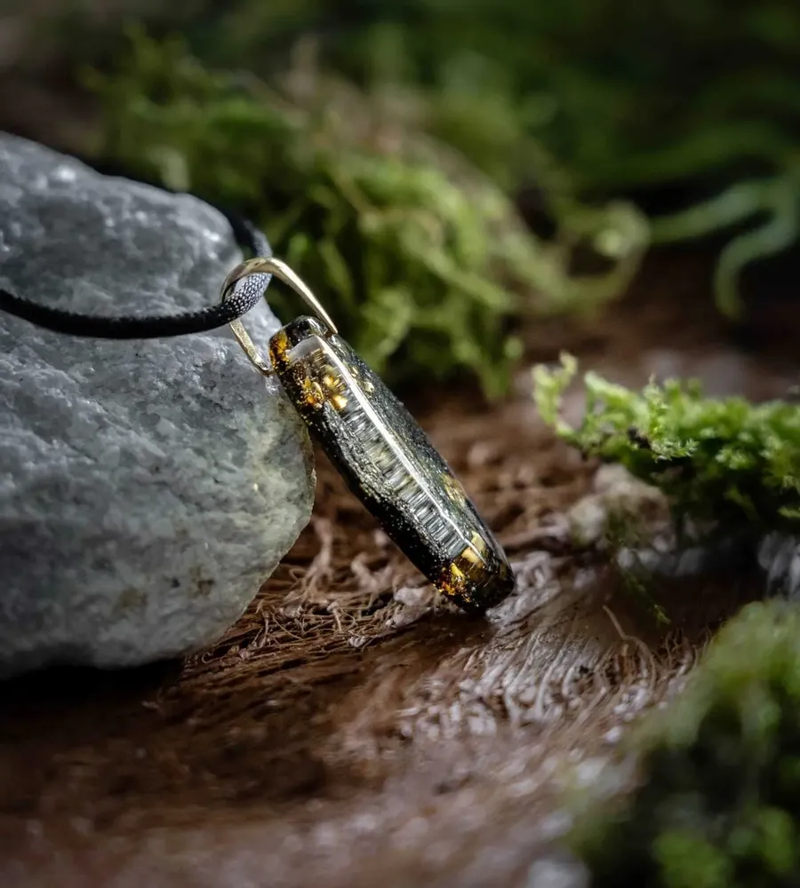 Jewelry - Bog Oak & Gold-Tone Leaf Pendant – Drop, 39x16x6 mm – Luminous - GLASS4CANDLES