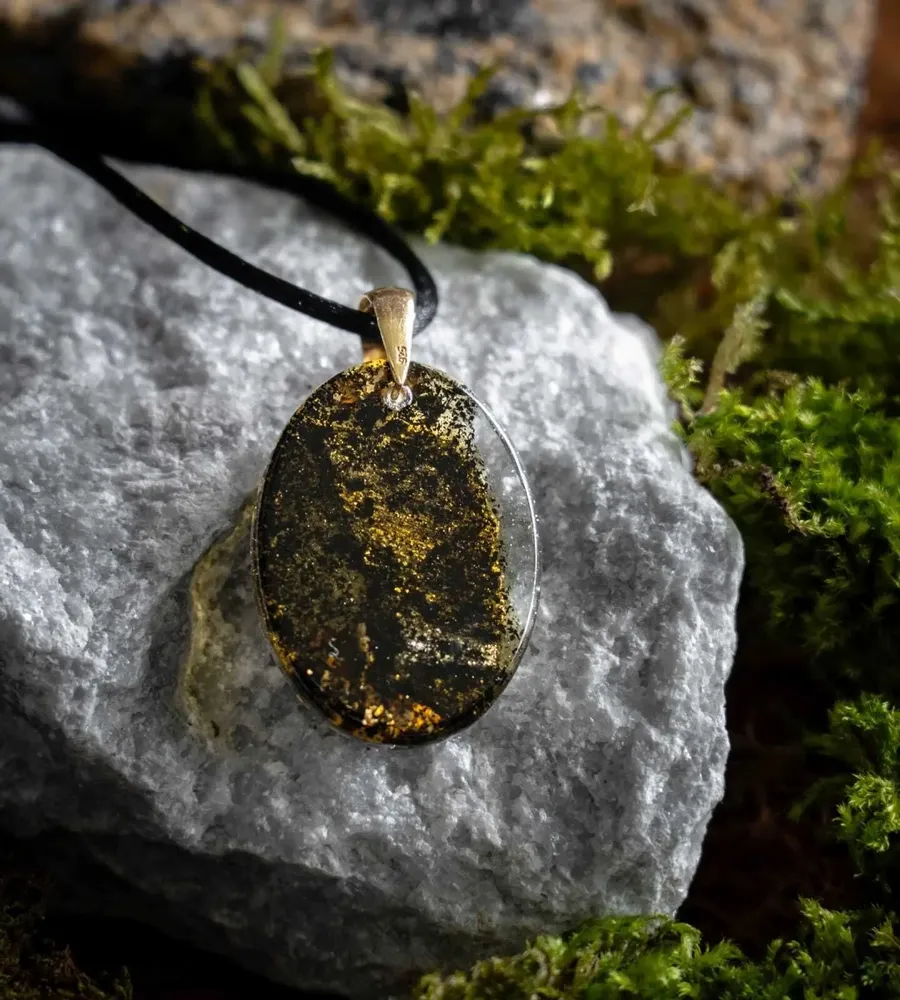 Jewelry - Bog Oak & Gold-Tone Leaf Pendant – Oval – Luminous – star dust - GLASS4CANDLES