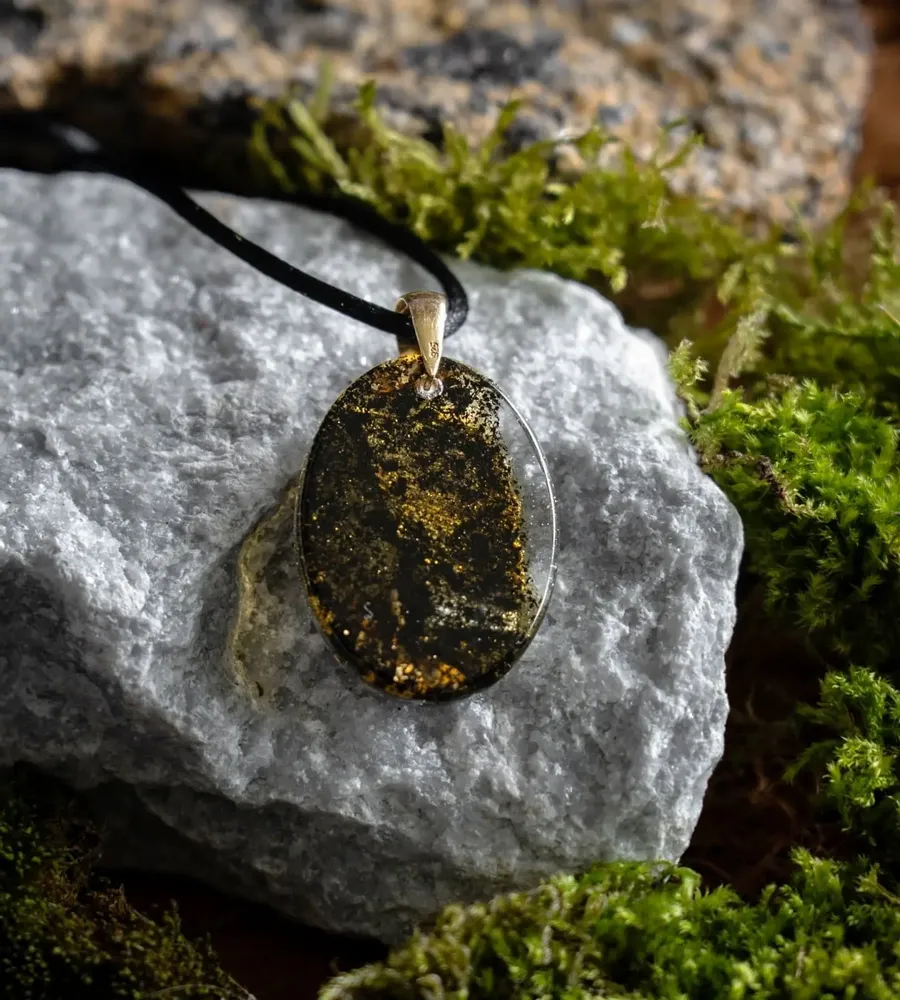Jewelry - Bog Oak & Gold-Tone Leaf Pendant – Oval – Luminous – star dust - GLASS4CANDLES