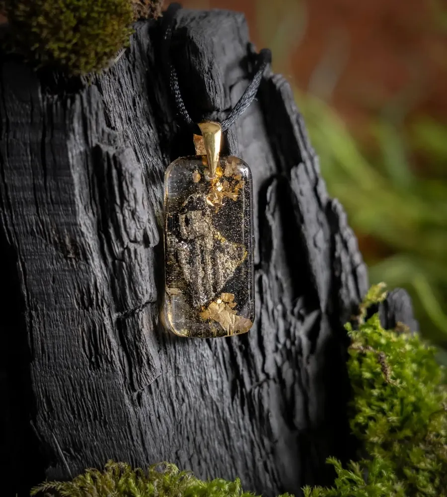 Jewelry - Bog Oak & Gold-Tone Leaf Pendant – Rectangle – Luminous – star dust - GLASS4CANDLES