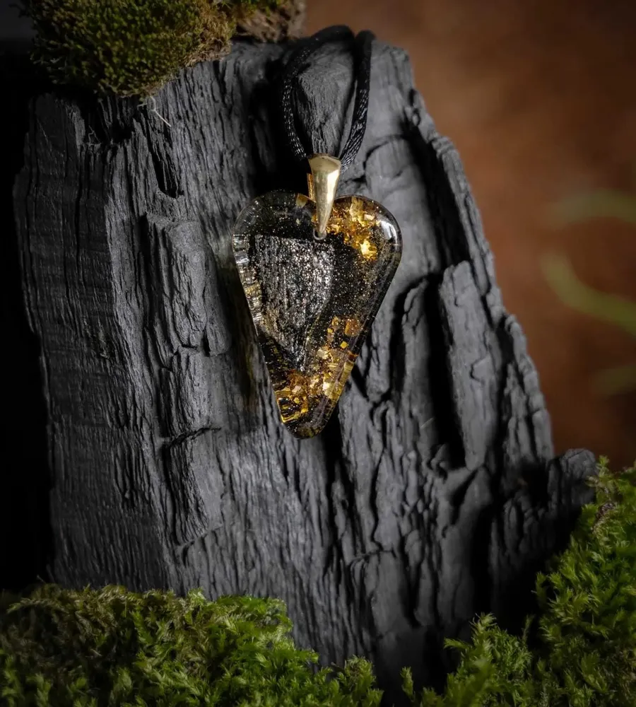 Jewelry - Bog Oak & Resin Pendant – Heart, 38x26x6 mm – Luminous - GLASS4CANDLES