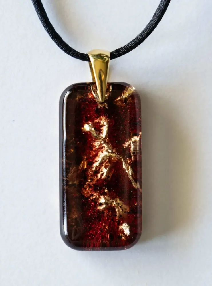 Bijoux - Pendentif en résine et feuille dorée, 38x18x6 mm – Échos Dorés - GLASS4CANDLES