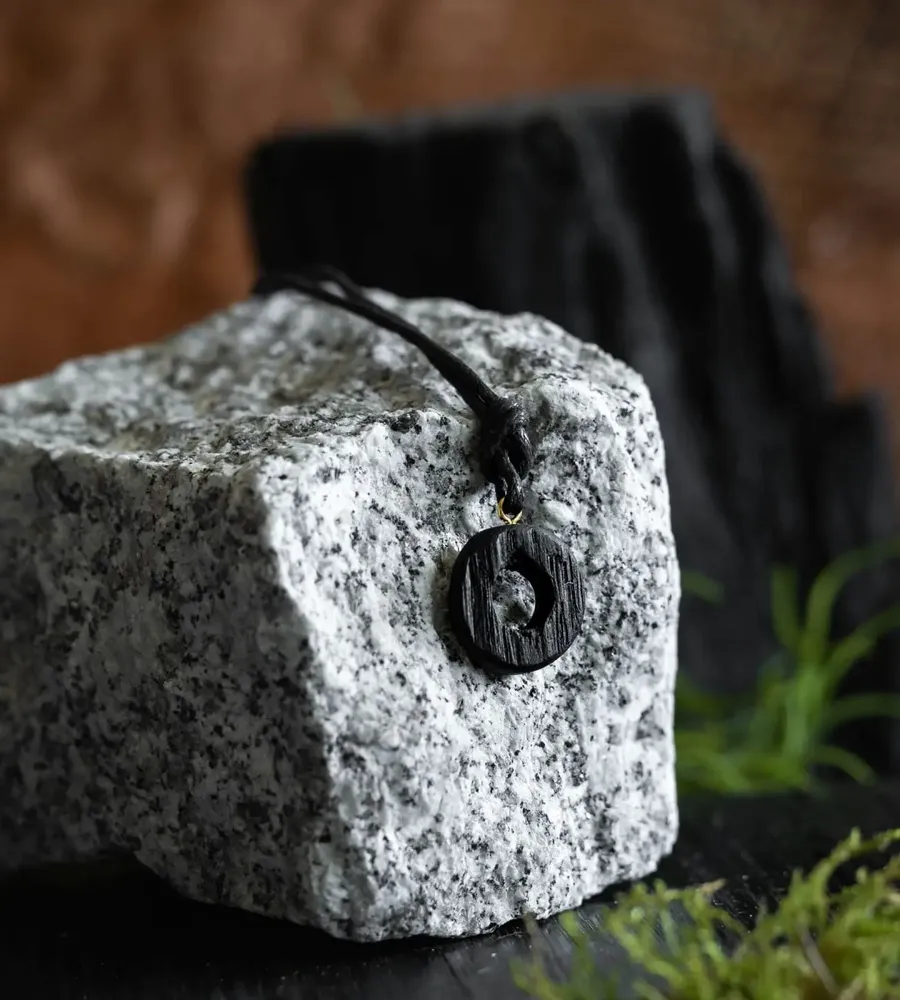 Jewelry - Bog Oak & Resin Pendant – Round, 35x35x10 mm - GLASS4CANDLES