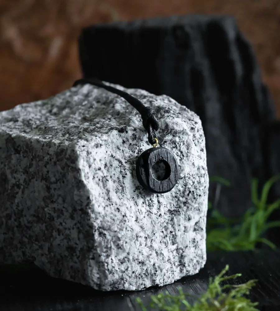 Jewelry - Bog Oak & Resin Pendant – Round, 35x35x10 mm - GLASS4CANDLES
