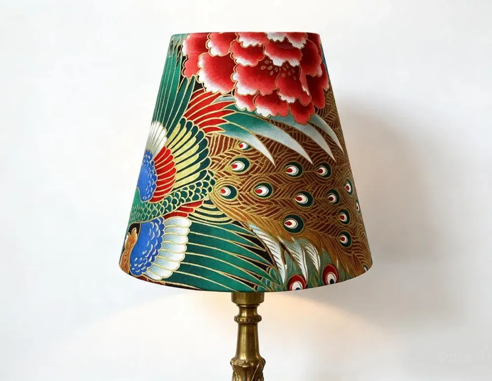 Table lamps - Peacock pattern lampshade, flowers, gold - CHATEAU TALES