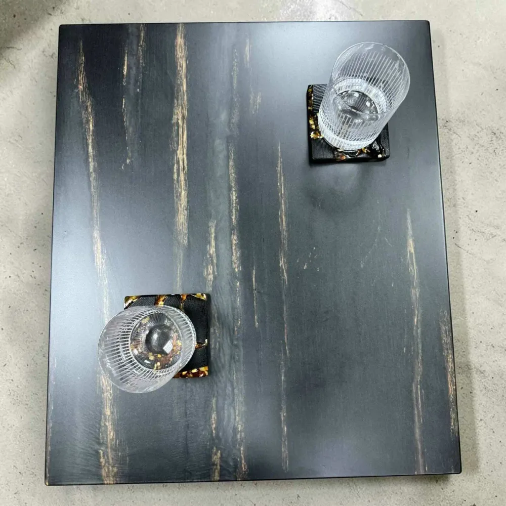 Tables basses - Table basse en chêne noir – rectangle, 45x59x49 cm – Copper Rift - GLASS4CANDLES