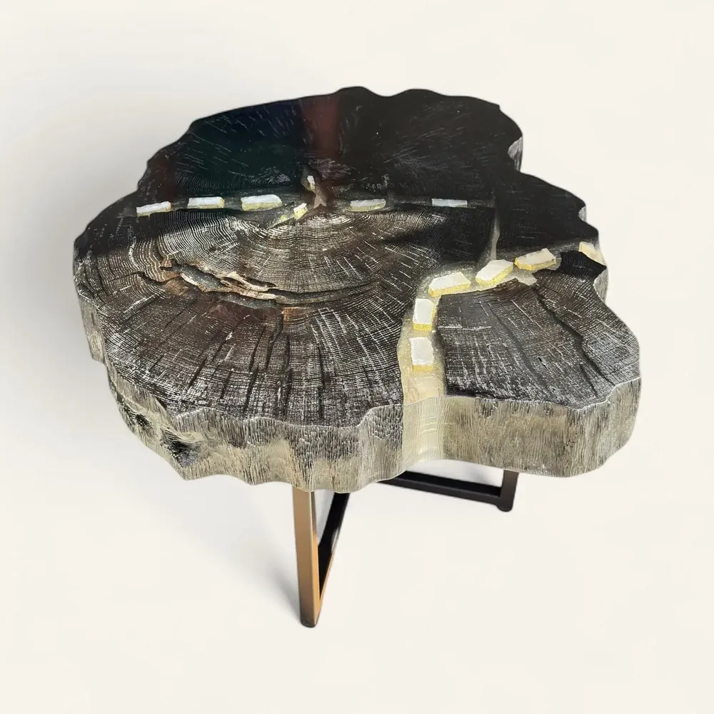 Tables basses - Table basse en chêne noir et sélénite – 45x60x52 cm – Selenite Vein - GLASS4CANDLES