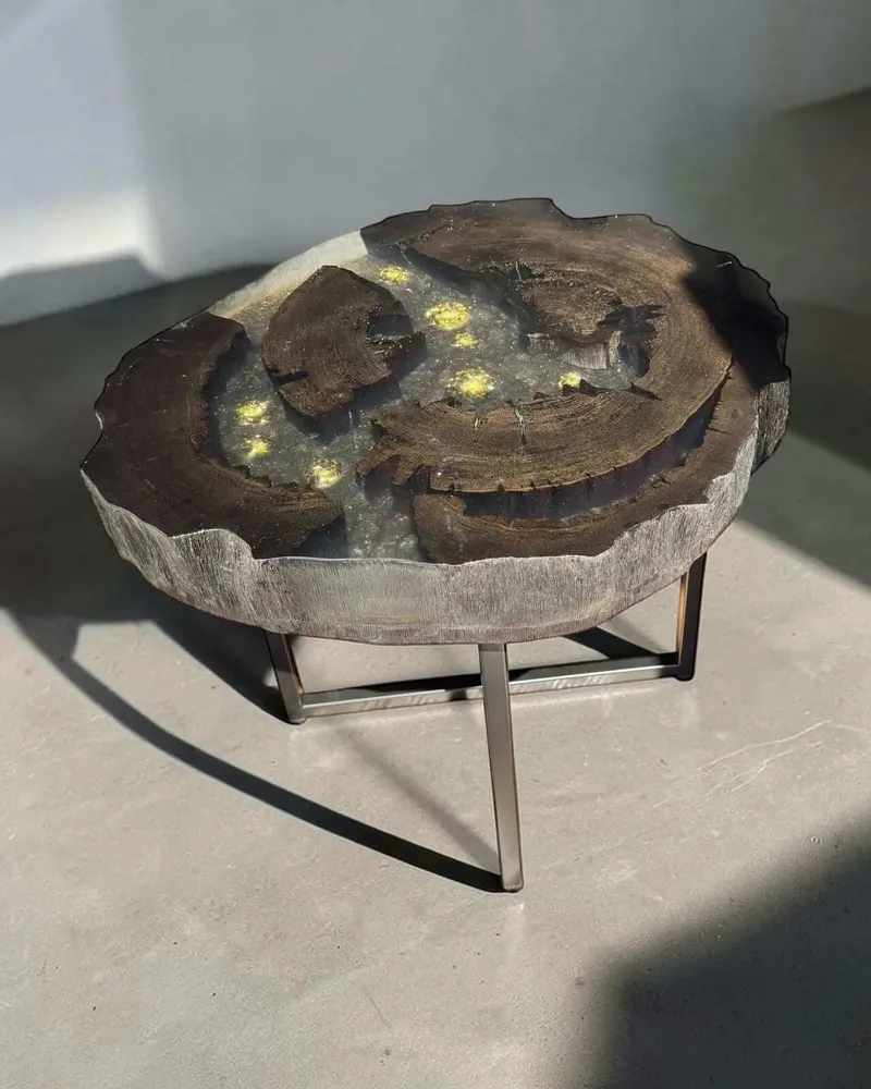 Tables basses - Table basse en chêne noir ancien – 45x58x50 cm – Aurum Orbs - GLASS4CANDLES