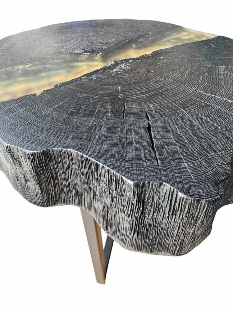 Tables basses - Table basse en chêne noir ancien – 45x50x43 cm – Pure Strata - GLASS4CANDLES