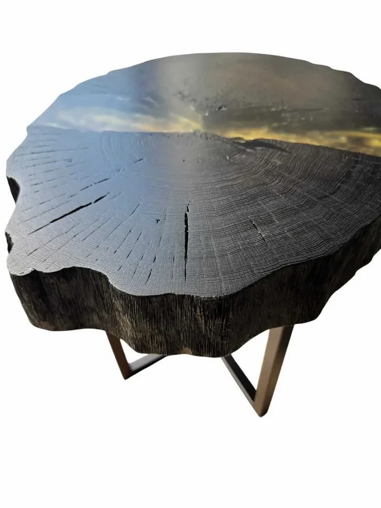 Tables basses - Table basse en chêne noir ancien – 45x50x43 cm – Pure Strata - GLASS4CANDLES