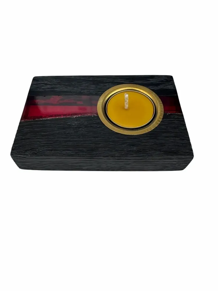 Bougeoirs et photophores  - Bougeoir en chêne noir et métal doré, 30x120x80 mm – large bande rouge - GLASS4CANDLES