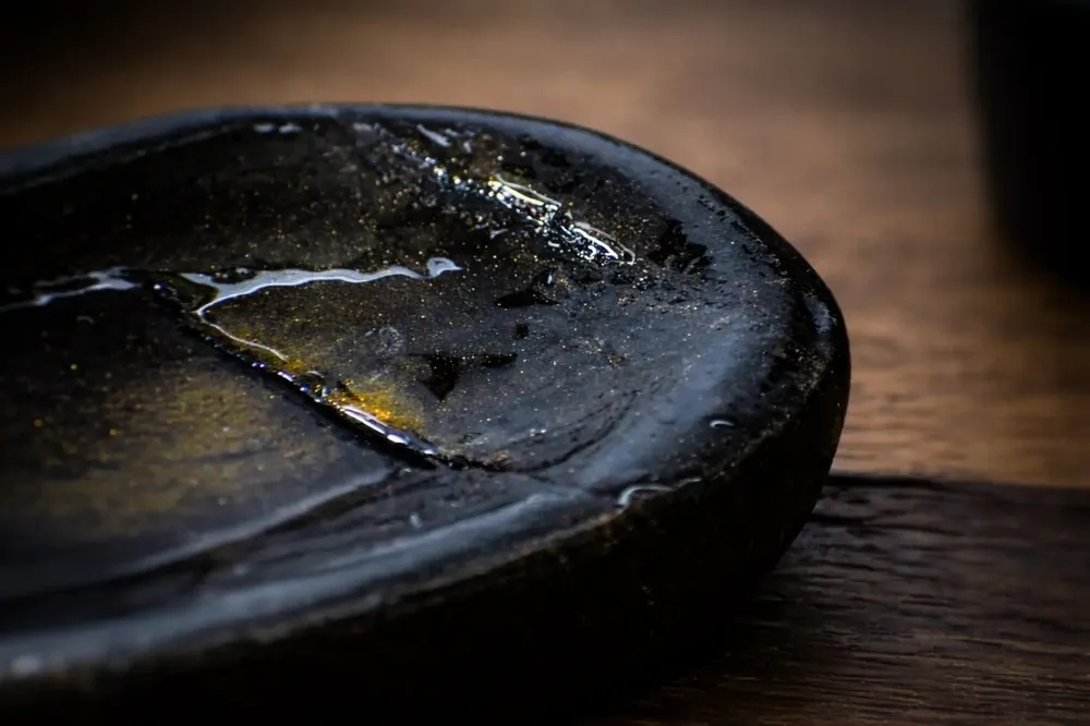 Trays - Bog Oak & Resin Serving Tray – Oval, 50x150x120 mm - GLASS4CANDLES