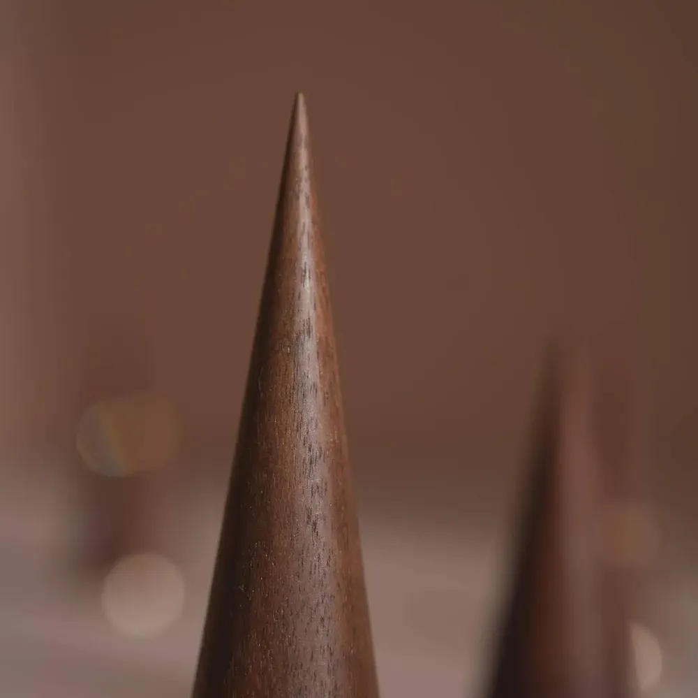 Objets de décoration - Pièce à l'unité, taille au choix – Cône noyer et laiton - WHISPERING WOODS