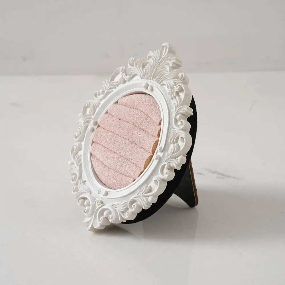 Objets de décoration - Cadre porte-bagues blanc de style vintage - WHISPERING WOODS