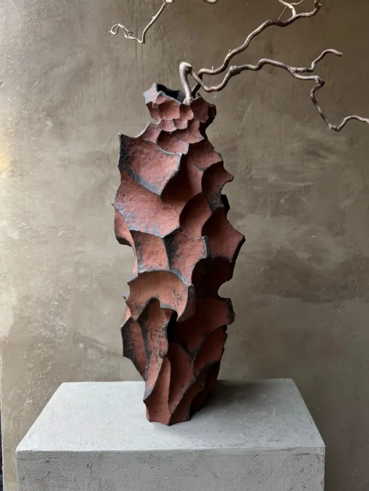 Céramique - Vase sculptural «Stone Temple» N° 25 - GALERIE SANA MOREAU