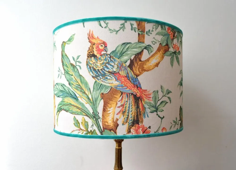 Table lamps - Lampshade with tropical pattern, parrots and flowers - CHATEAU TALES