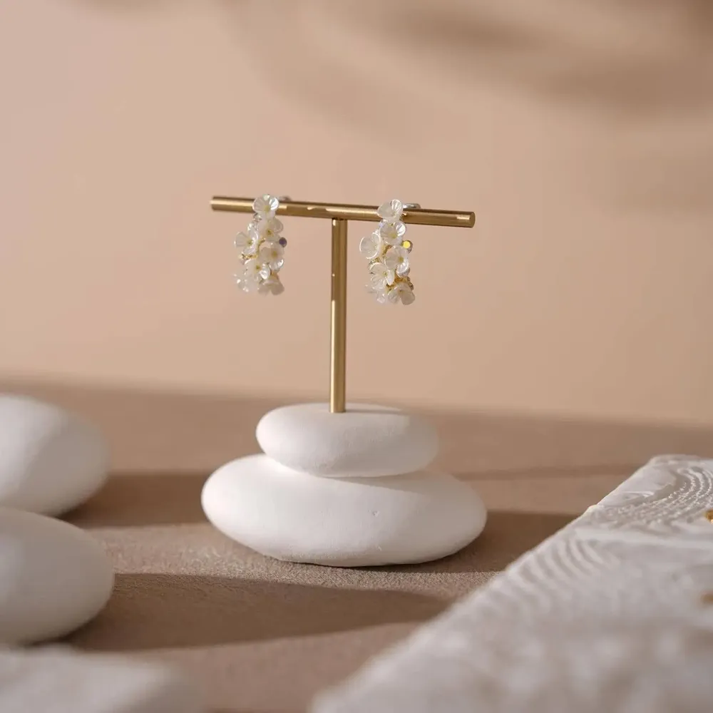 Jewelry - White Gypsum Jewelry Display Set - WHISPERING WOODS