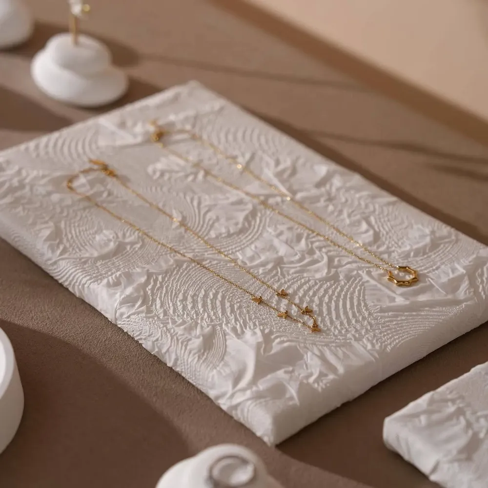 Jewelry - White Gypsum Jewelry Display Set - WHISPERING WOODS