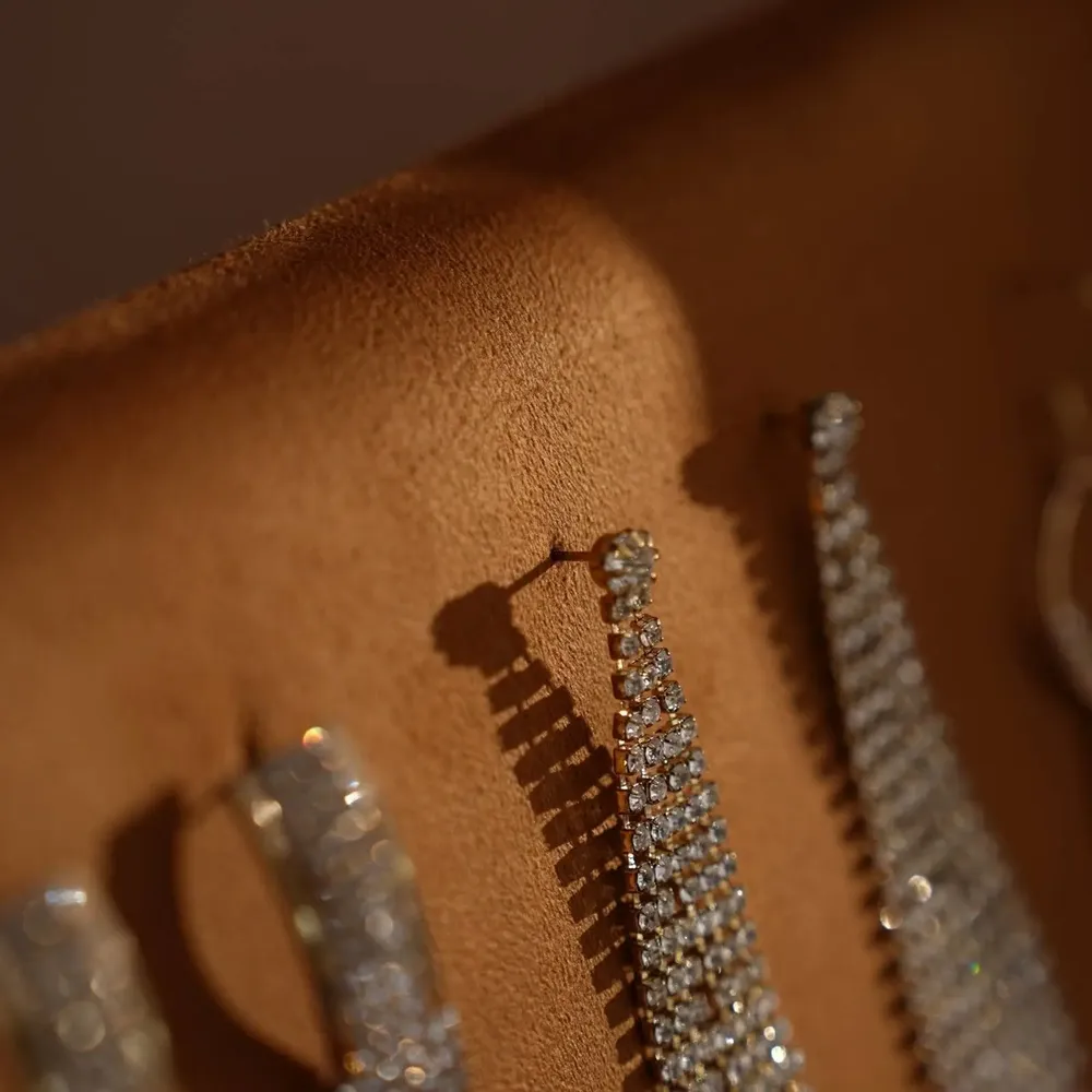 Jewelry - Terrace Sloped Jewelry Display Set in Caramel Vegan Suede - WHISPERING WOODS
