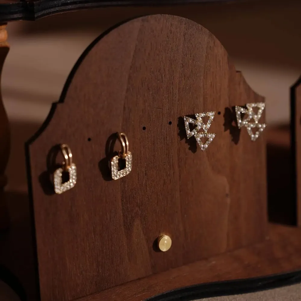 Jewelry - Walnut Veneer Earring and Bracelet Display Set - WHISPERING WOODS