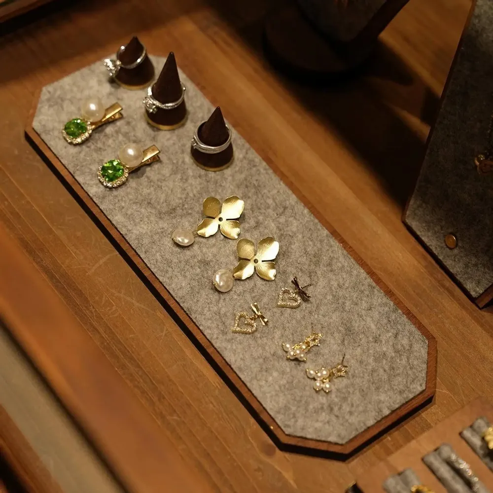 Jewelry - Walnut Veneer and Grey Felt Jewelry Display Set - WHISPERING WOODS