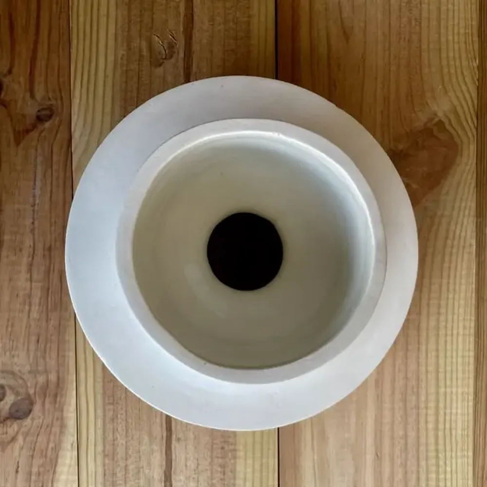 Vases - Sculptural, geometric vase in white porcelain - Oneiros D4 - CALLIGRAMME