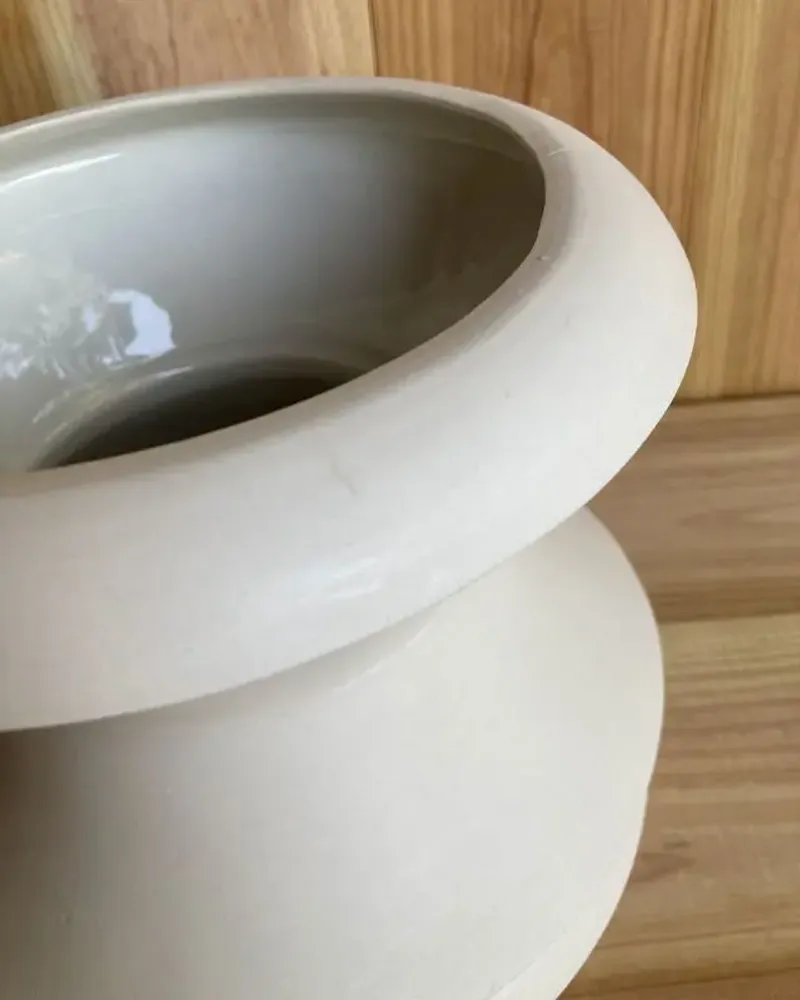 Pièces uniques - Vase sculptural et géométrique en porcelaine blanche - Palindrome A3L - CALLIGRAMME