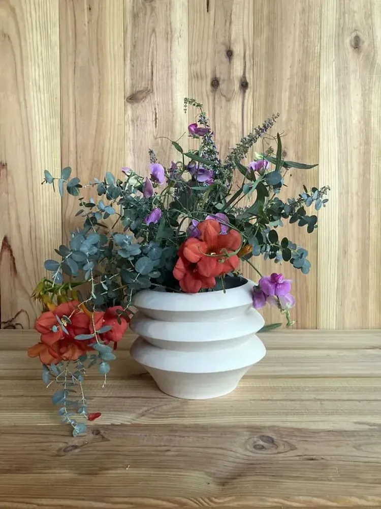 Poterie - Vase sculptural et géométrique en porcelaine blanche - Palindrome A4L - CALLIGRAMME