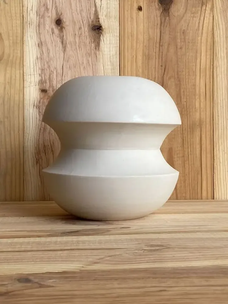 Autres décorations de Noël - Vase sculptural et géométrique en porcelaine blanche - Palindrome B2S - CALLIGRAMME