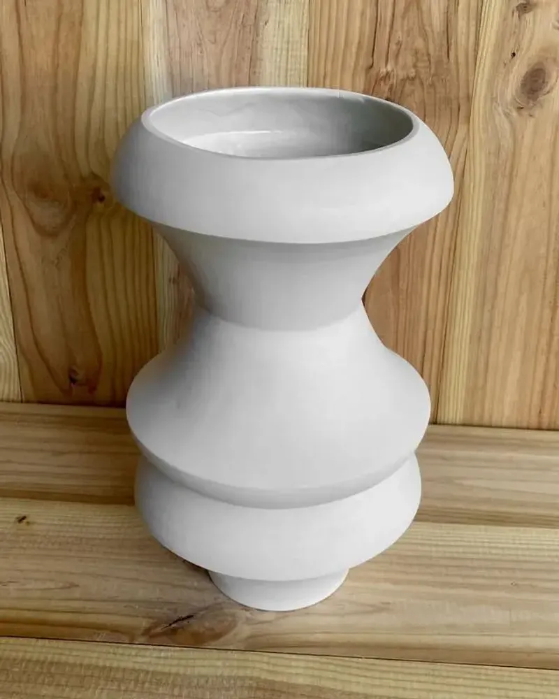 Pièces uniques - Vase sculptural et géométrique en porcelaine blanche - Palindrome C3L - CALLIGRAMME