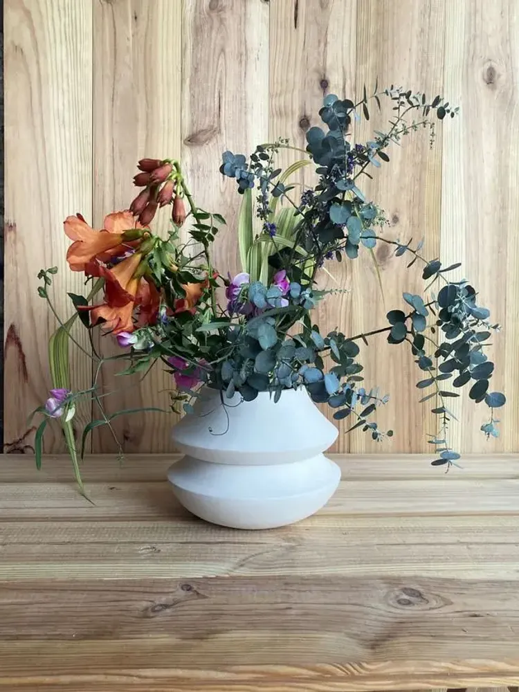 Vases - Vase sculptural et géométrique en porcelaine blanche - Palindrome B7L - CALLIGRAMME