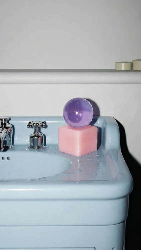 Soap dishes - OBA - Rosevale - MATIAS MOELLENBACH