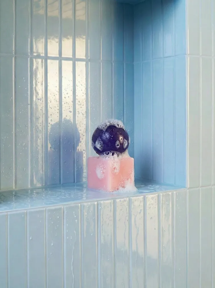 Soap dishes - OBA - Rosevale - MATIAS MOELLENBACH