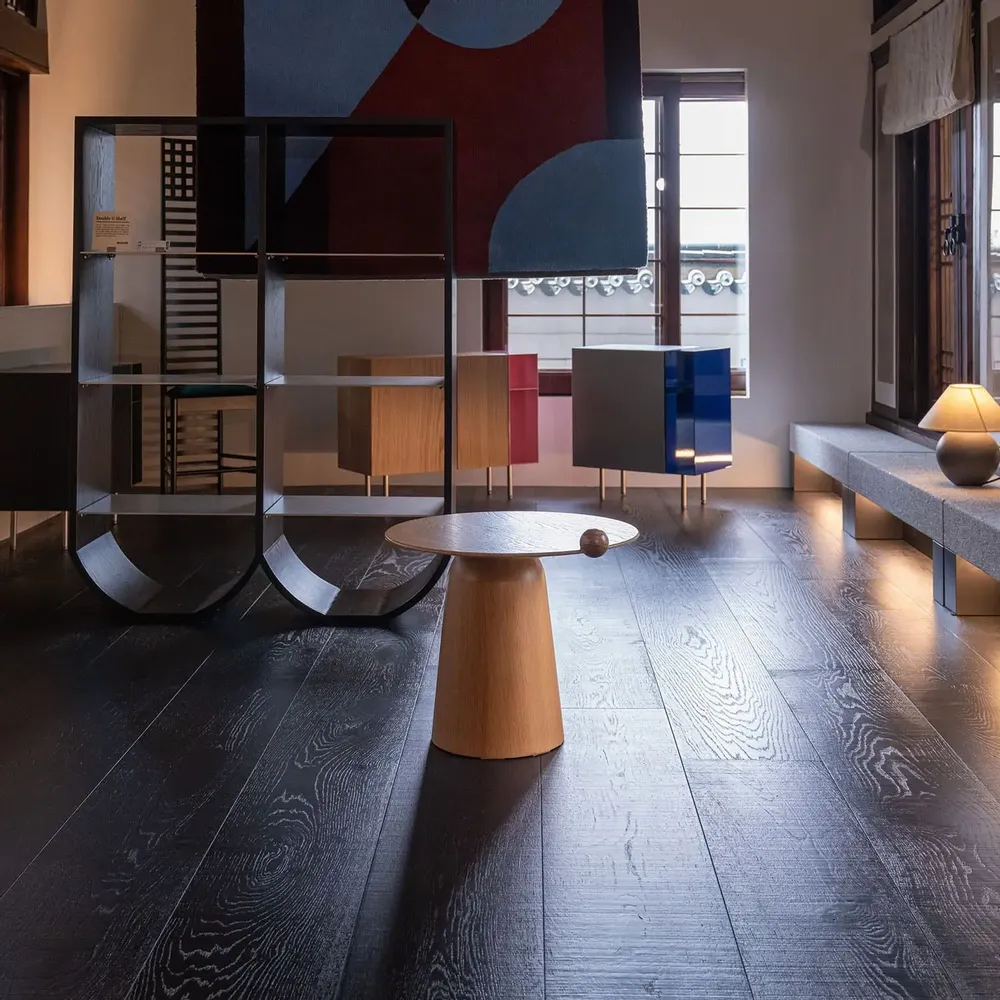 Autres tables  - MZM Ball Pin Table M - Chêne - MUZEUM