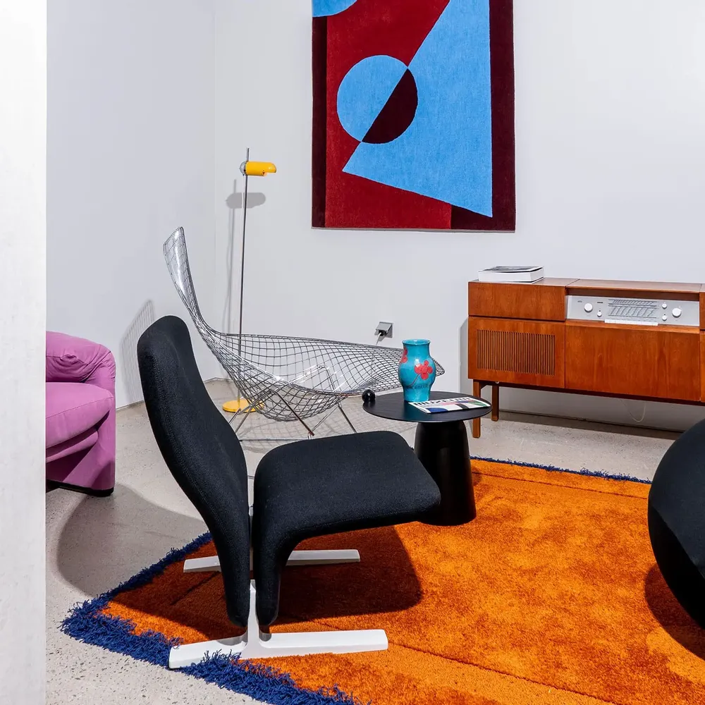 Autres tables  - MZM Ball Pin Table M - Noir - MUZEUM