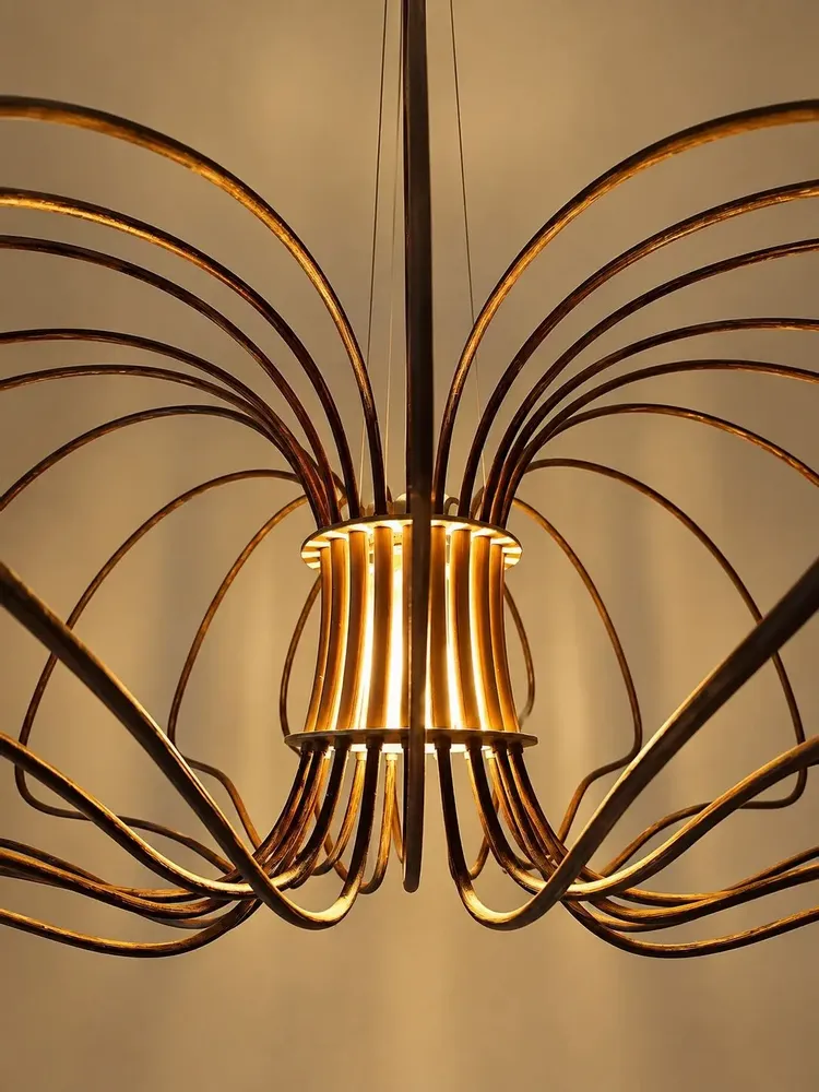 Plafonniers - Flight of Angels — Suspension sculpturale en rotin - OMALIGHT