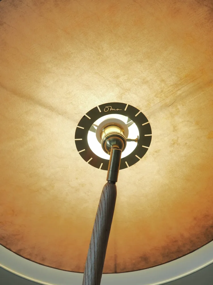 Lampadaires - Madame Swo — Lampadaire grand format - OMALIGHT